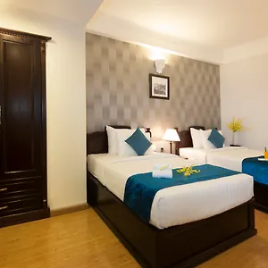 Sunrise Hotel